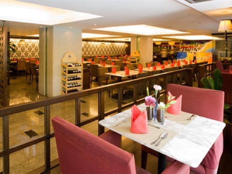 Hotel Centre - Sha Extra